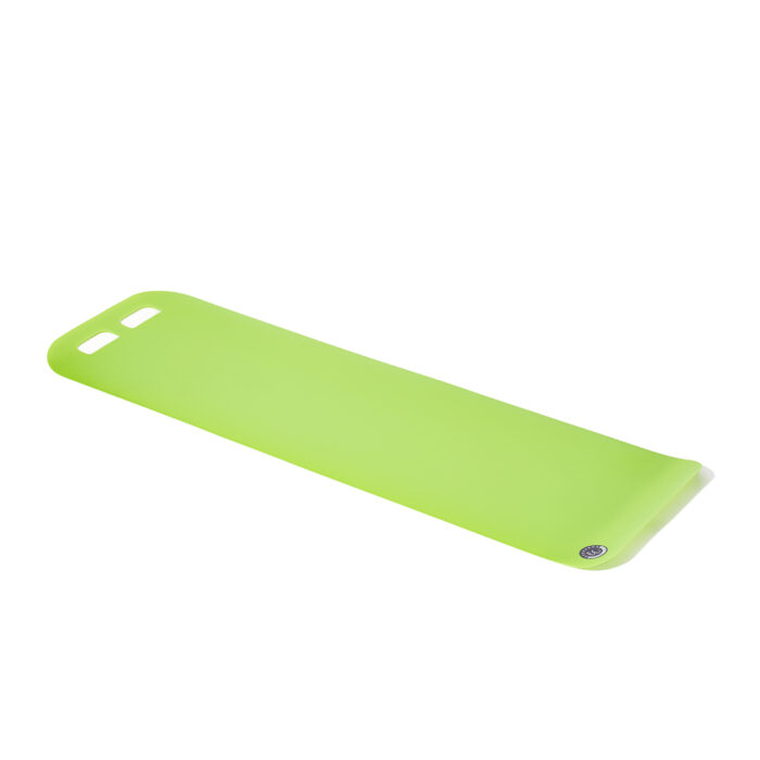 Durable, lightweight, rectangle carpet snow sled with handles – Pronto to Toronto  (Adults - Green)